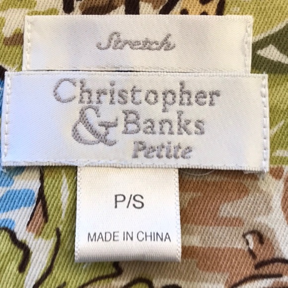 Christopher & Banks Petite button down jacket stretch abstract print Size S - Picture 7 of 9